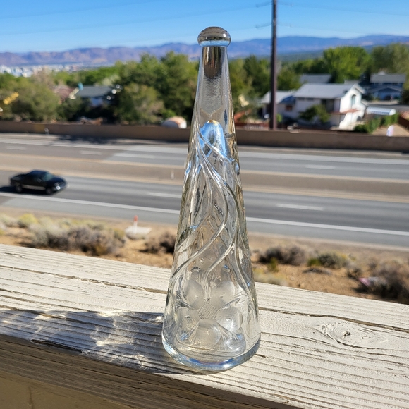 Antique Model A Epergne Nosegay Cut Glass Floral Vase 7.75" Circa 1920 - Picture 2 of 12